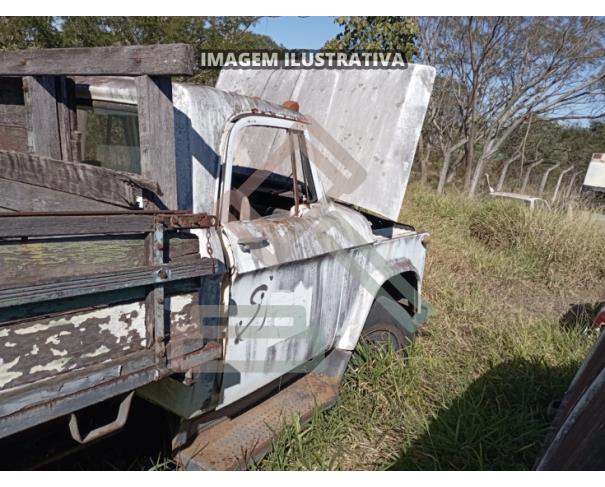Foto de DODGE P700