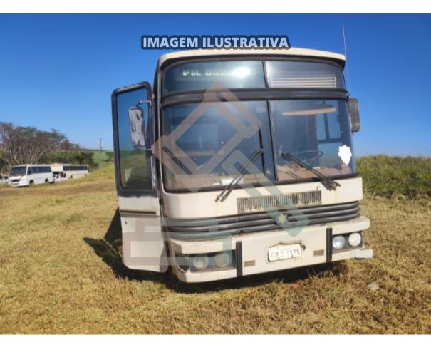 Foto de M.BENZ O 364 11R