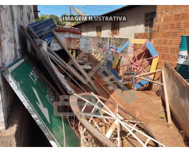 Foto de SUCATA EM GERAL
