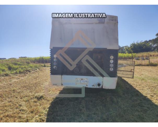 Foto de M.BENZ O 364 11R