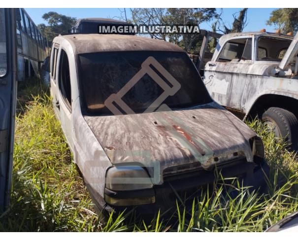 Foto de SUCATA DE FIAT DOBLO