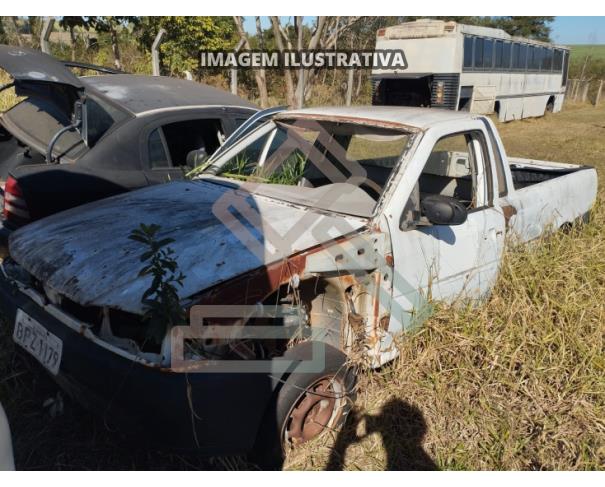 Foto de SUCATA DE VW SAVEIRO
