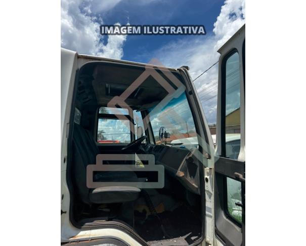 Foto de CAMINHÃO FORD CARGO 815 S