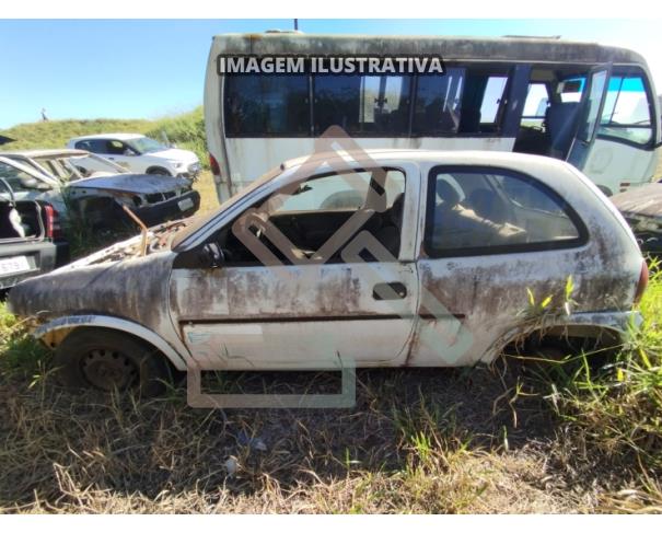 Foto de SUCATA DE GM CORSA