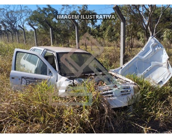 Foto de SUCATA DE VW GOL