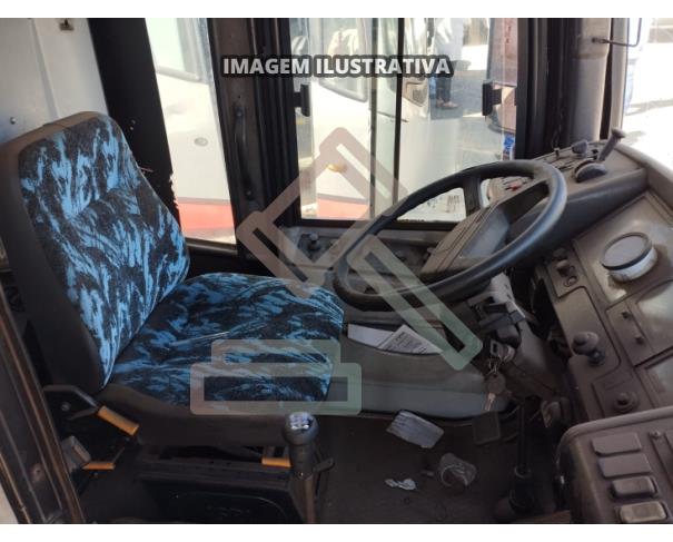 Foto de VOLVO B12 400 4X2