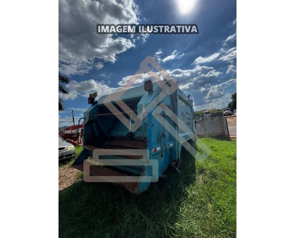 Foto de CAMINHÃO FORD CARGO 815 S