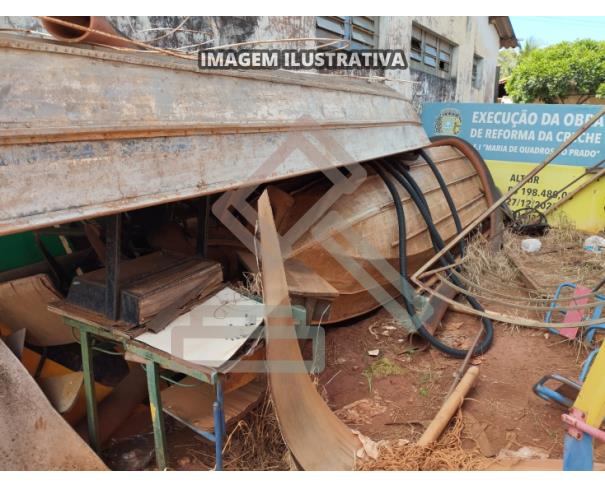 Foto de BARCOS DE METAL